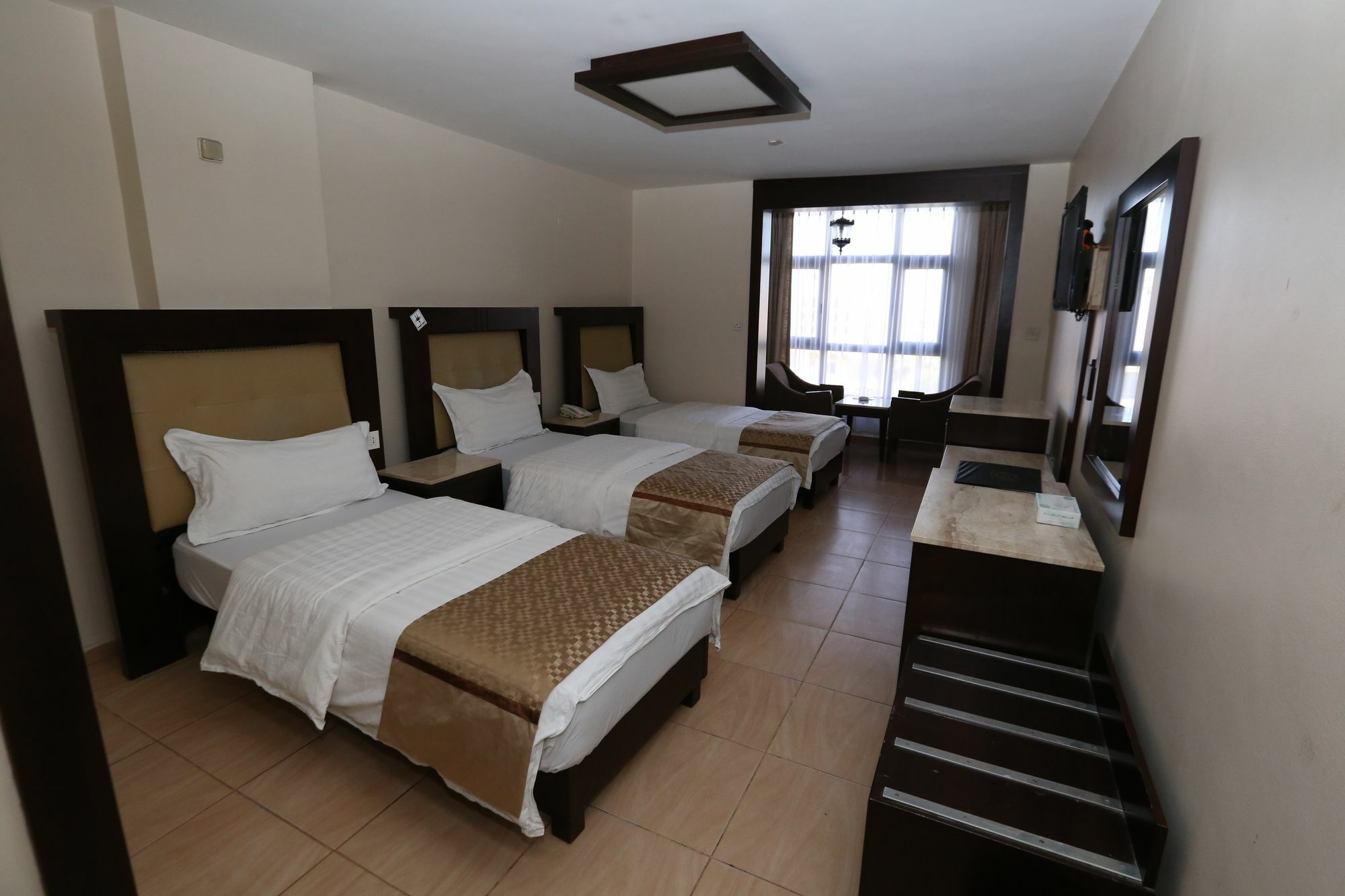 Al Zaitouna Hotel Акаба Экстерьер фото