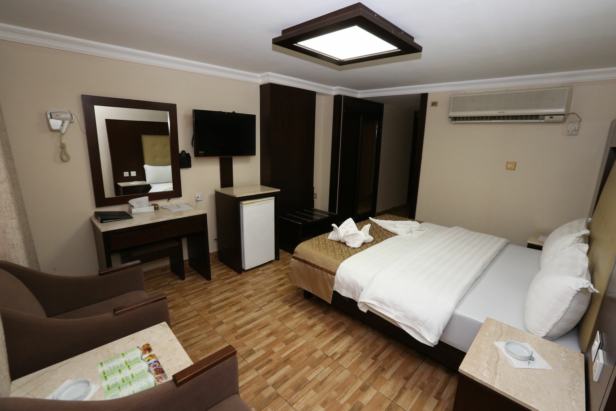 Al Zaitouna Hotel Акаба Экстерьер фото